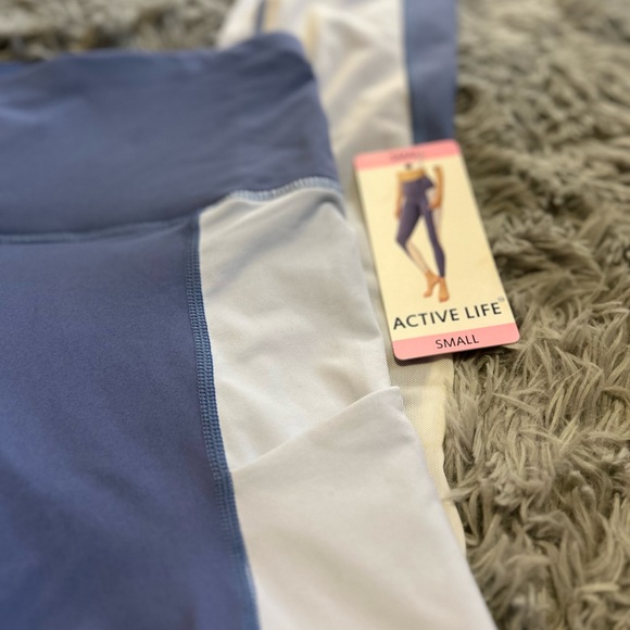 Active Life Color-block Mesh Leggings - Picture 5 of 7